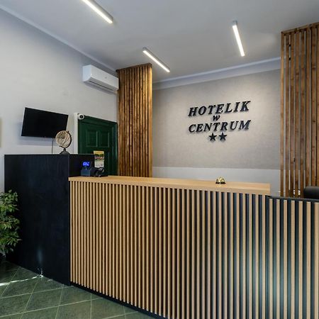 Hotelik W Centrum Торунь Екстер'єр фото