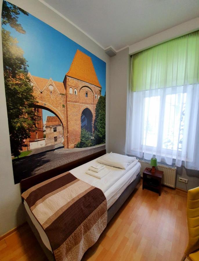 Hotelik W Centrum Торунь Екстер'єр фото