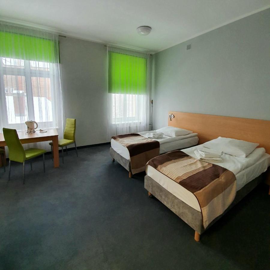 Hotelik W Centrum Торунь Екстер'єр фото