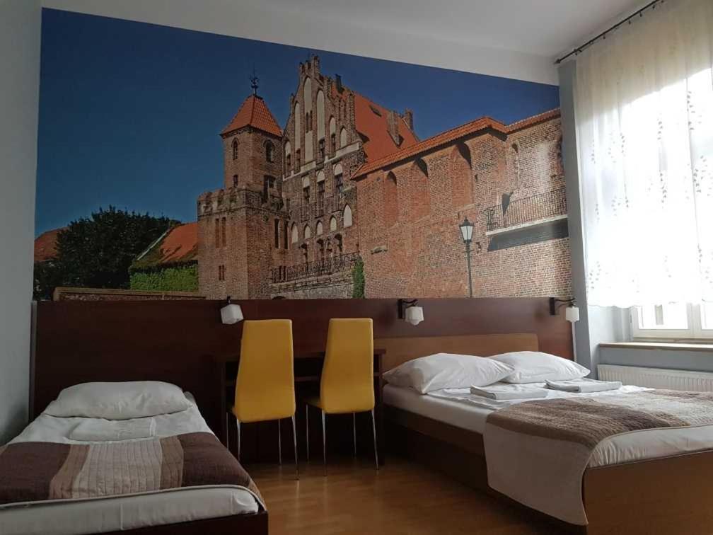 Hotelik W Centrum Торунь Екстер'єр фото