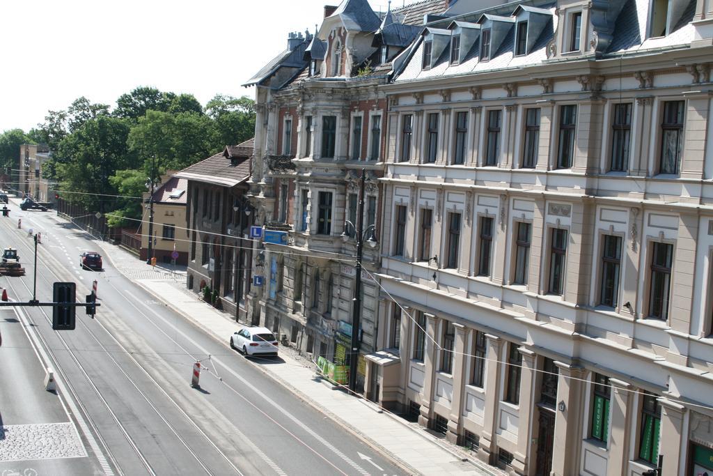 Hotelik W Centrum Торунь Екстер'єр фото