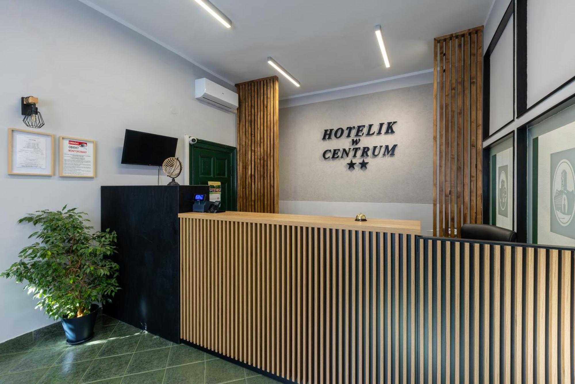 Hotelik W Centrum Торунь Екстер'єр фото